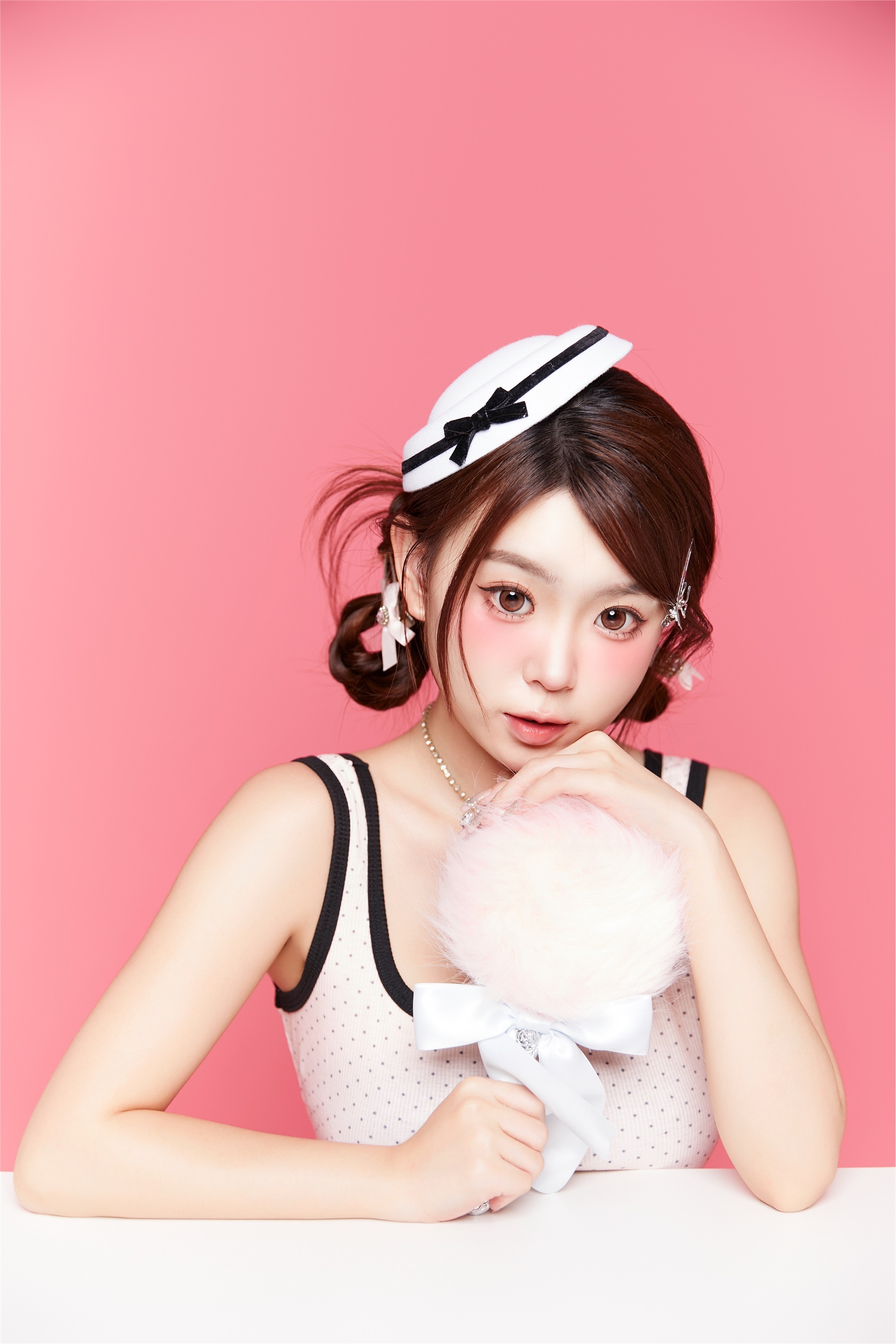 YITUYU艺图语 2025.01.07 粉色甜妹肖像 CARLEE是77呀